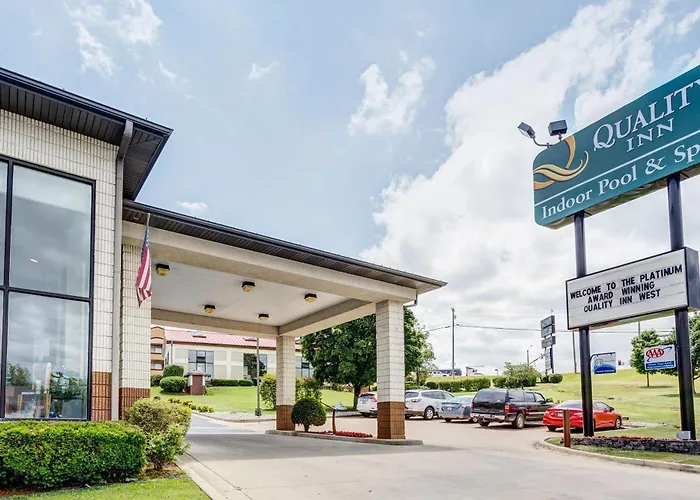 Cheap hotel: Quality Inn West-Branson Theatre District
